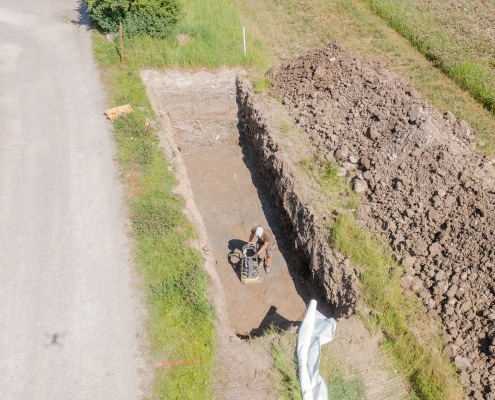 Plattar marken enskilt avlopp i Nykvarn.